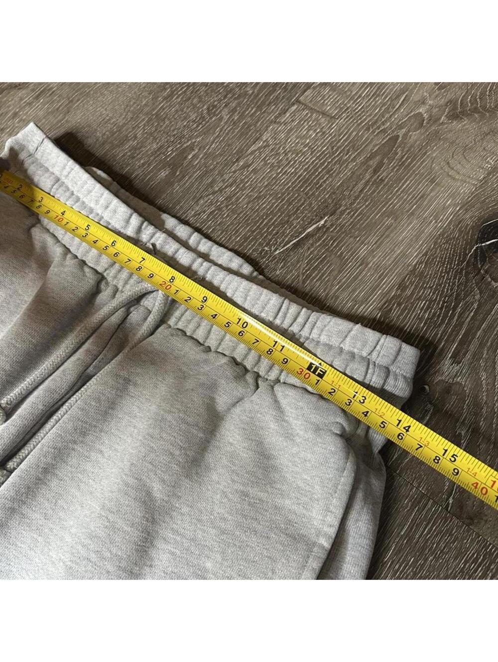 Aritzia Women's Grey Joggers-tracksuit - Picture 3 of 7